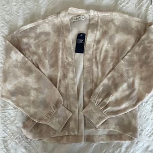 Abercrombie cream cozy ribbed cardigan